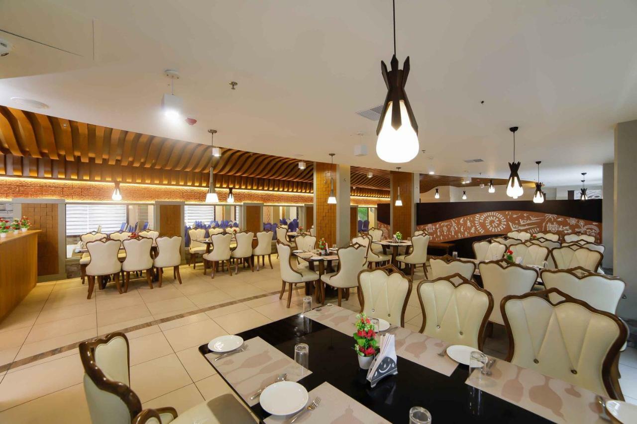 Bhavanam Regency Guruvayoor Guruvāyūr Esterno foto